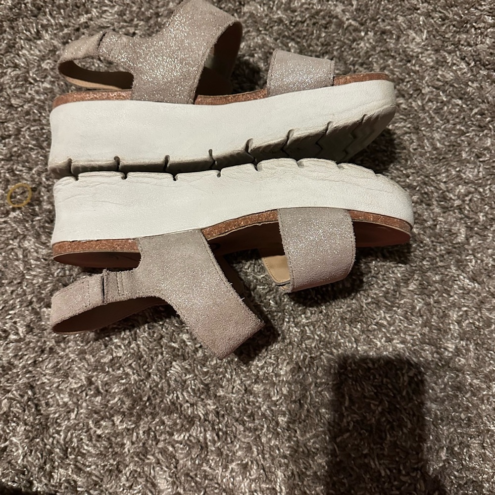 OTBT Women's Sandals - Glittering Silver - Picture 5 of 14